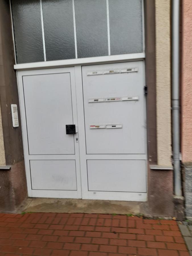 2 Raum Wohnung Im Dg Zwickau Exterior photo